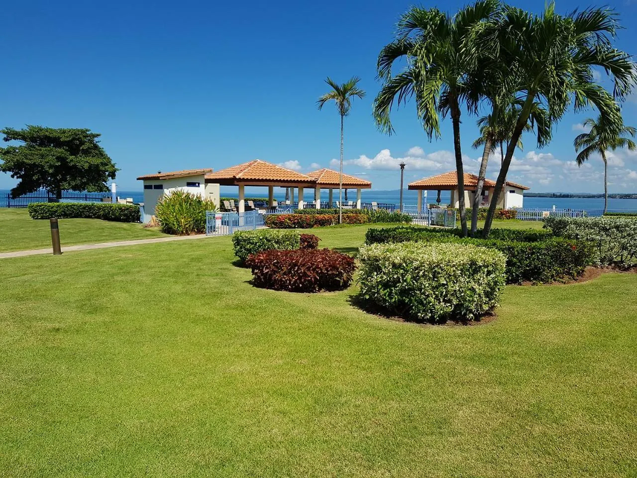 Golf Y Playa En Deportivo De Cabo Rojo Apartment