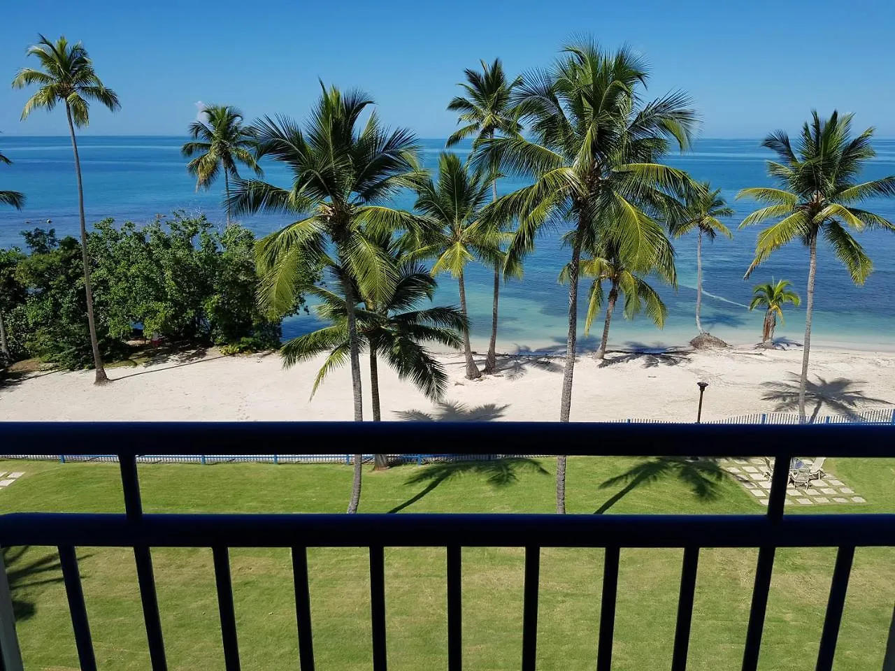 Golf Y Playa En Deportivo De Cabo Rojo Apartment
